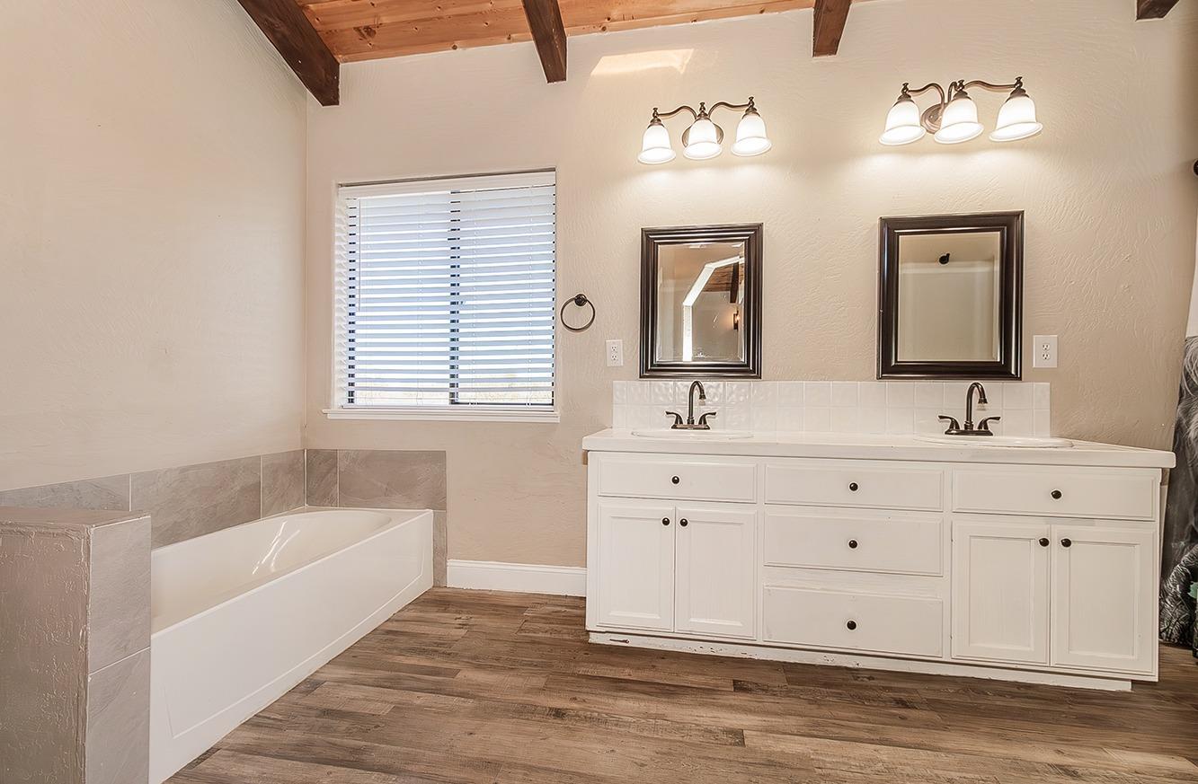 44075 Rocky Ridge Rd, Coarsegold, CA 93614