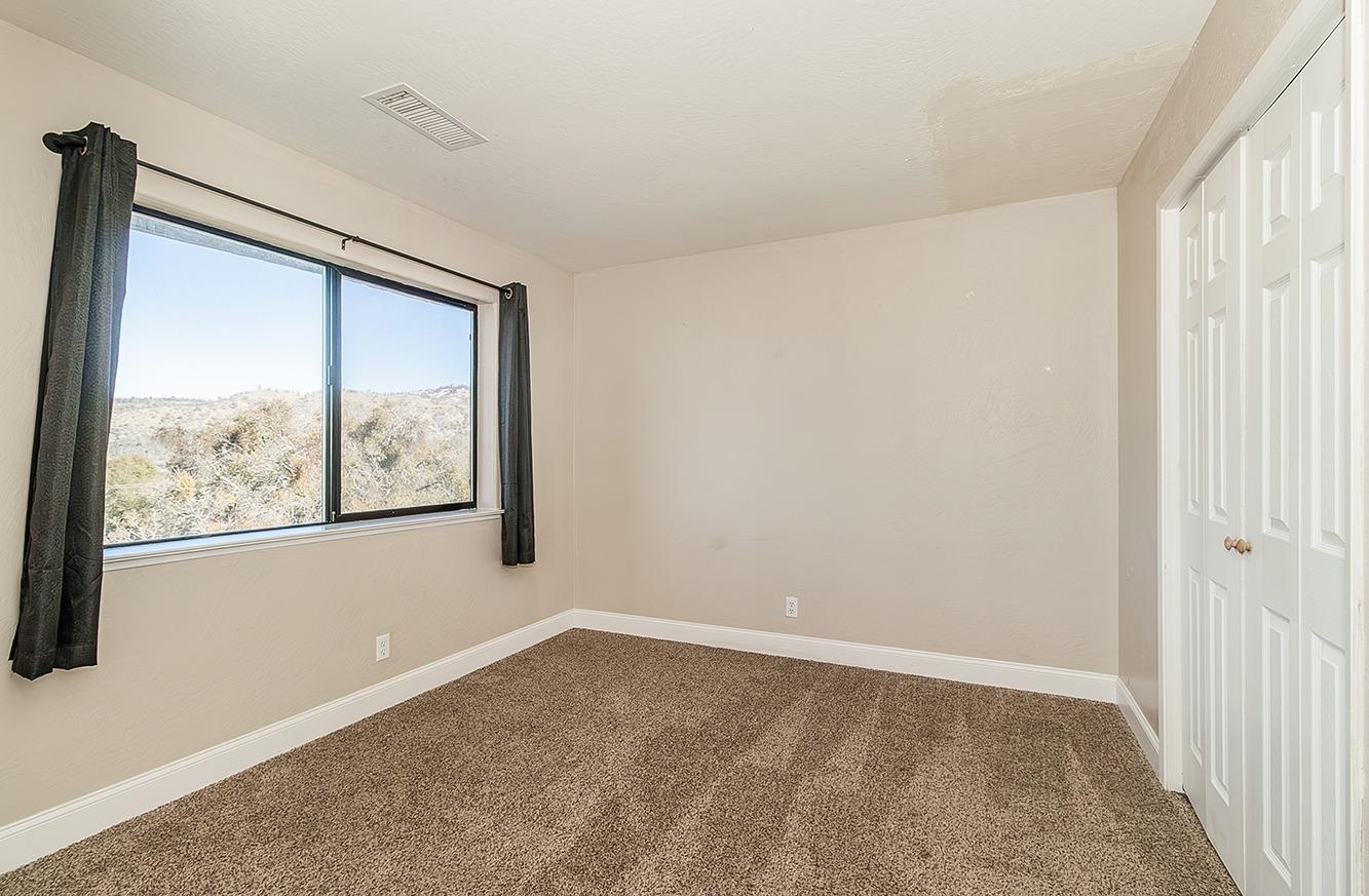 44075 Rocky Ridge Rd, Coarsegold, CA 93614