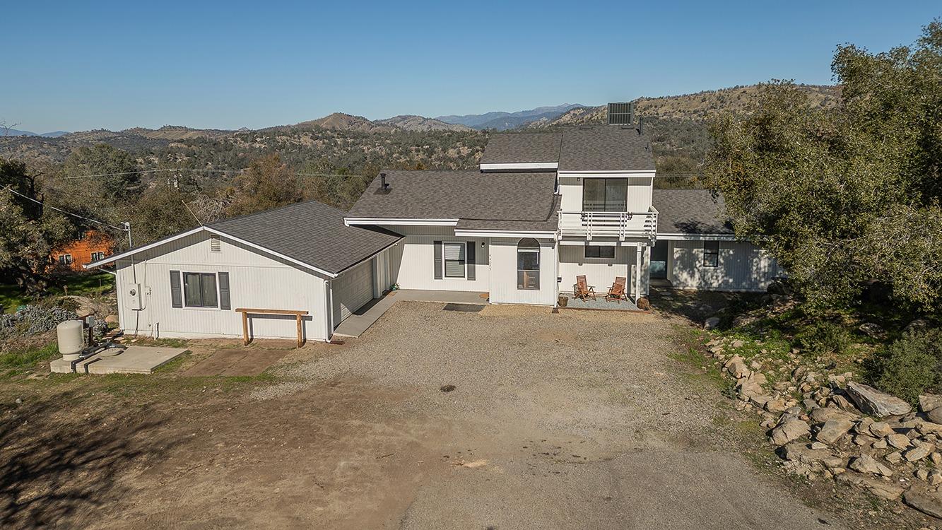 44075 Rocky Ridge Rd, Coarsegold, CA 93614