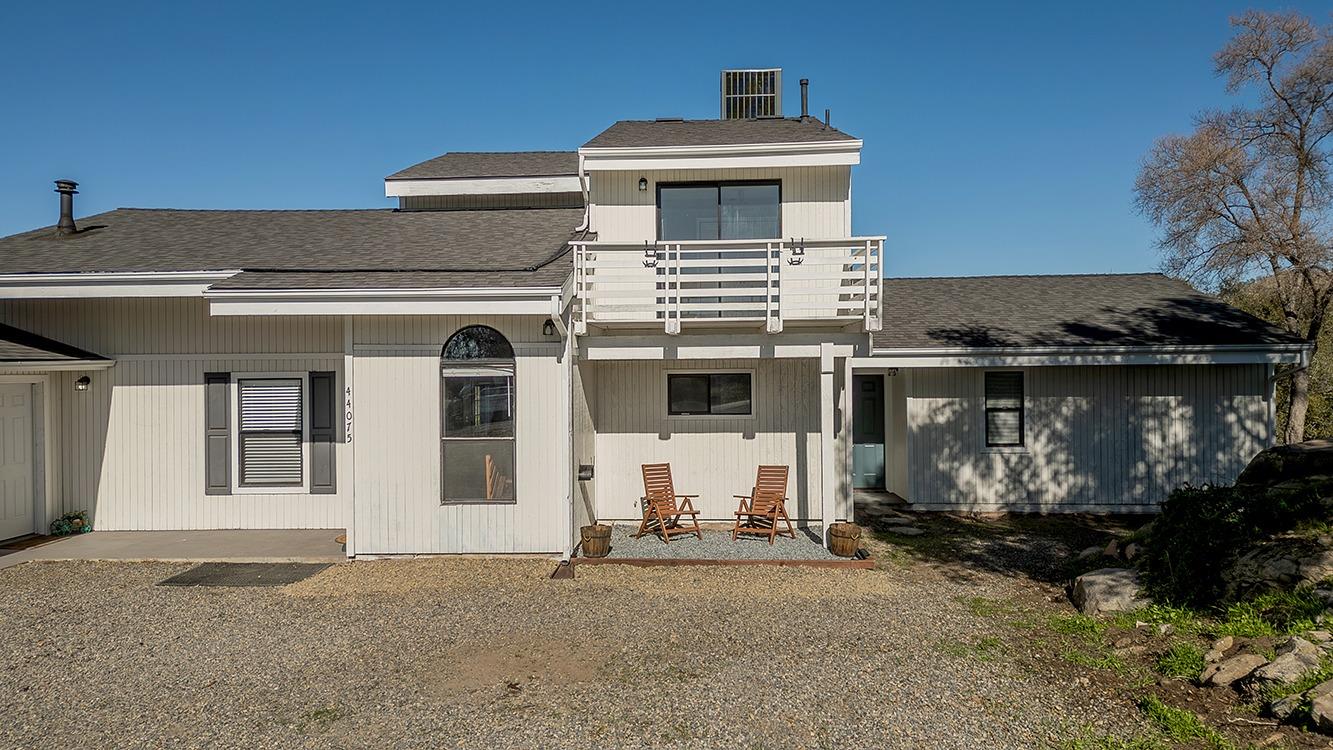 44075 Rocky Ridge Rd, Coarsegold, CA 93614
