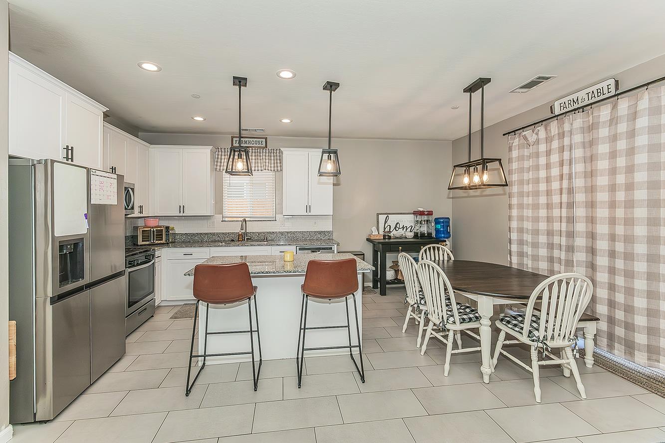 212 Panther St, Reedley, CA 93654