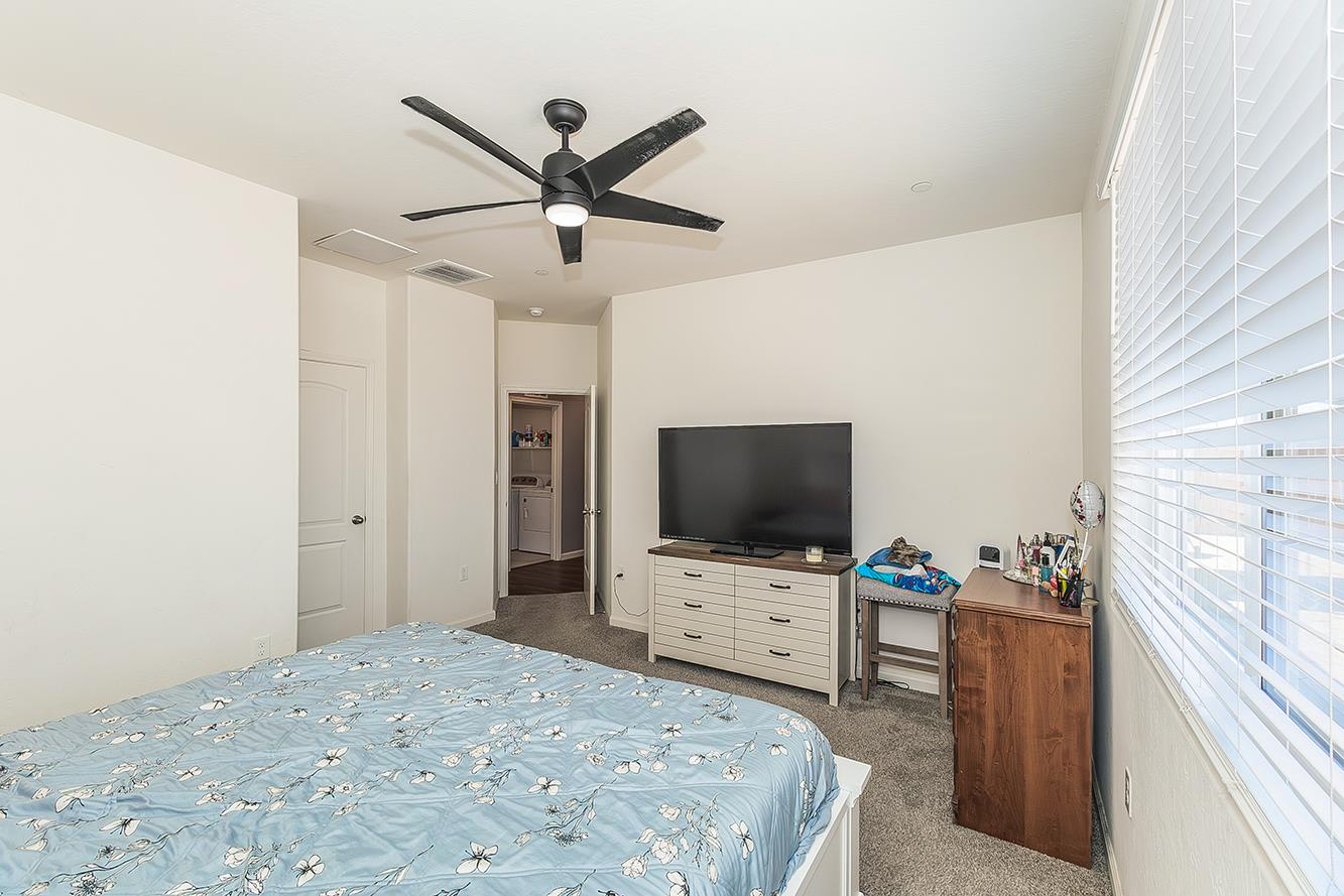 212 Panther St, Reedley, CA 93654