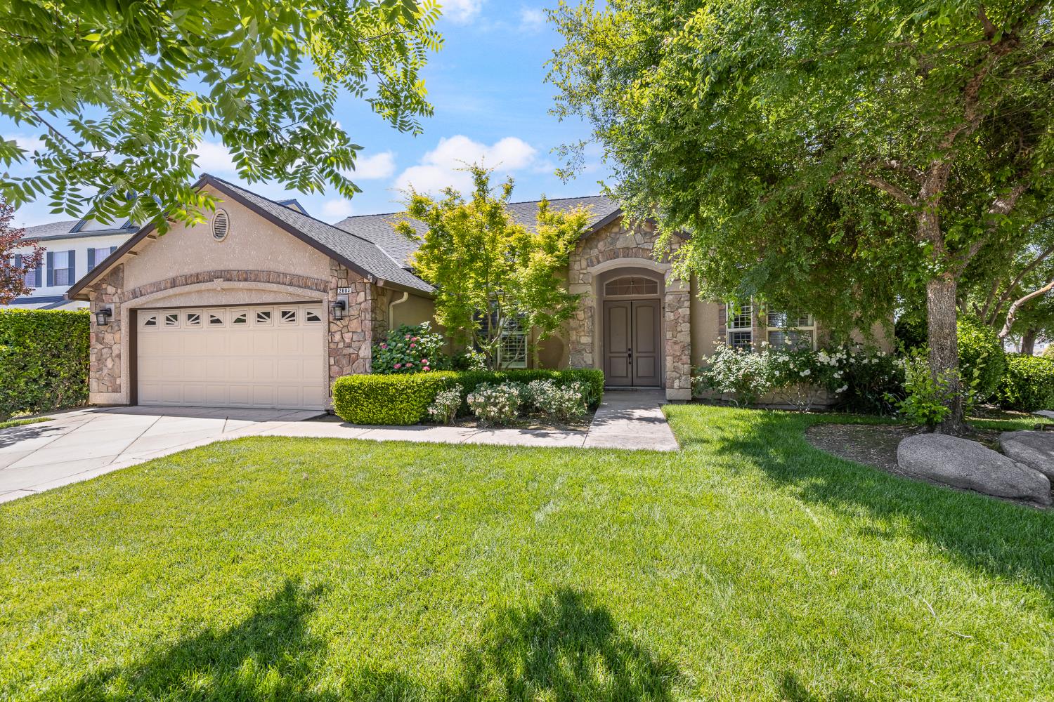 2883 22nd Ct